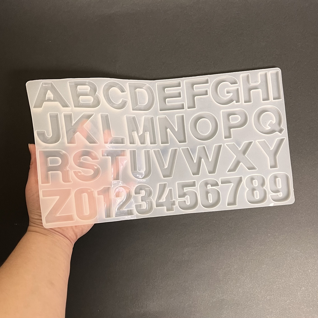 Molde de silicona letras Alfanumérico POR EL DERECHO, 36cm. 3