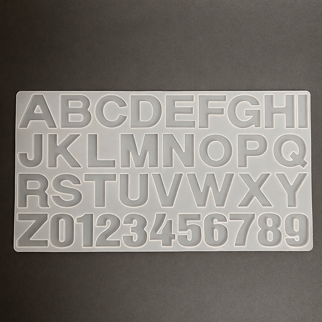 Molde de silicona letras Alfanumérico POR EL DERECHO, 36cm. 1