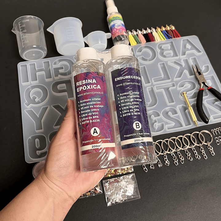 Kit inicial para LLAVEROS, 56pcs, con resina epóxica de 400ml. 2
