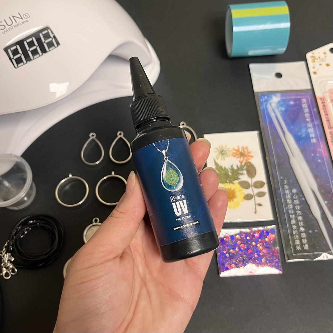 Kit inicial con RESINA UV 50g biseles-camafeos, cinta, herramientas etc... 2