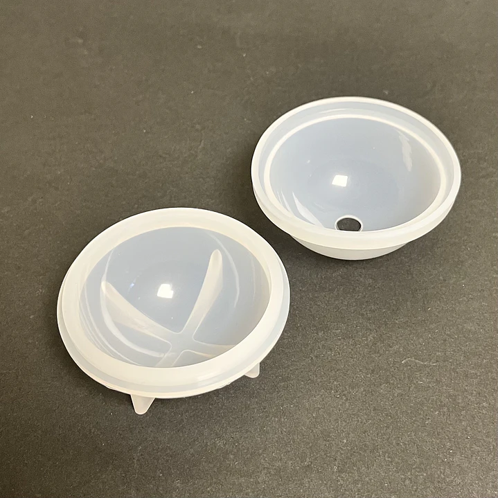 Molde de silicona esfera 6cm (60mm), dos piezas. 3