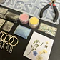 Kit inicial 70pcs, con resina epóxica 400ml, quita burbujas, moldes, alicate, etc. - Miniatura 3
