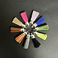 Borlas cortas gamuza, casquillo plateado, colores mixtos, 10uni. - Miniatura 1