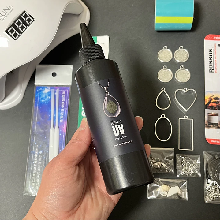 Kit inicial Premium resina UV 200g, 40pcs. Lámpara, biseles, camafeos, etc. 2