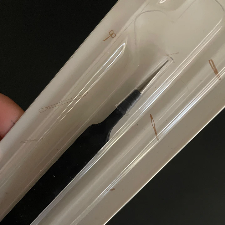 Pinza metálica de precisión acero recta ultra fina. 3