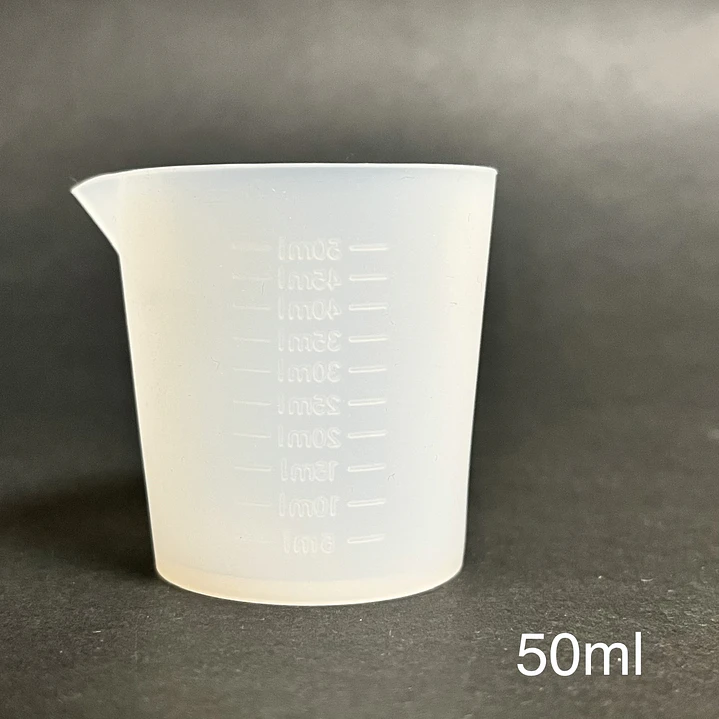 Vaso/taza mezcladora milimetrado de silicona 50ml 1