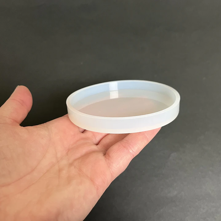 Molde de posavasos circular, 8,4cm diámetro, plano liso. 3