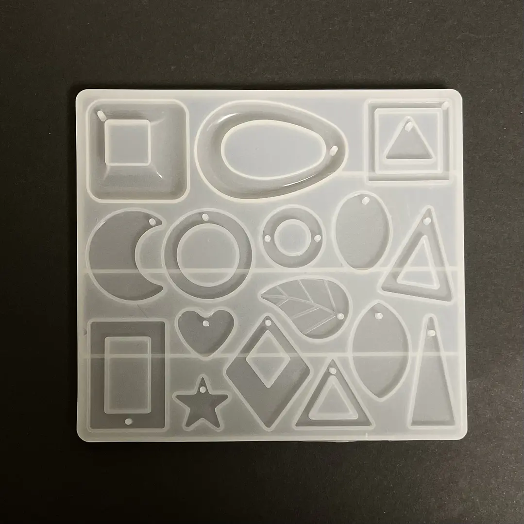 Molde de silicona multiforma colgantes/llaveros 1