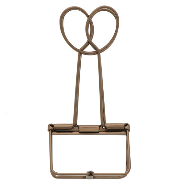 Big W - Clip Pretzel