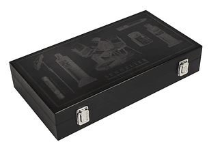 Caja negra grande vacía