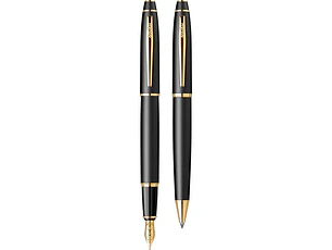 Juego de pluma estilográfica y bolígrafo Noble 35, plumín M, negro mate y dorado.
