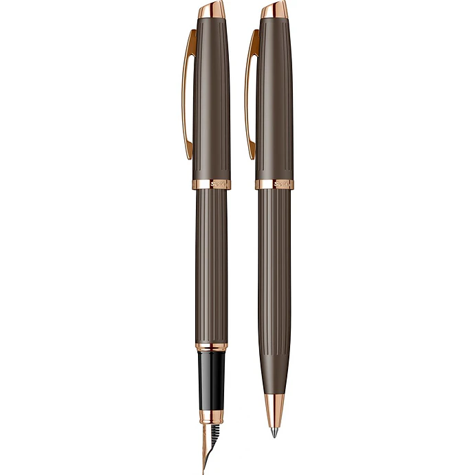 Juego de pluma estilográfica y bolígrafo Oscar 39, plumín M, oro rosa. 3