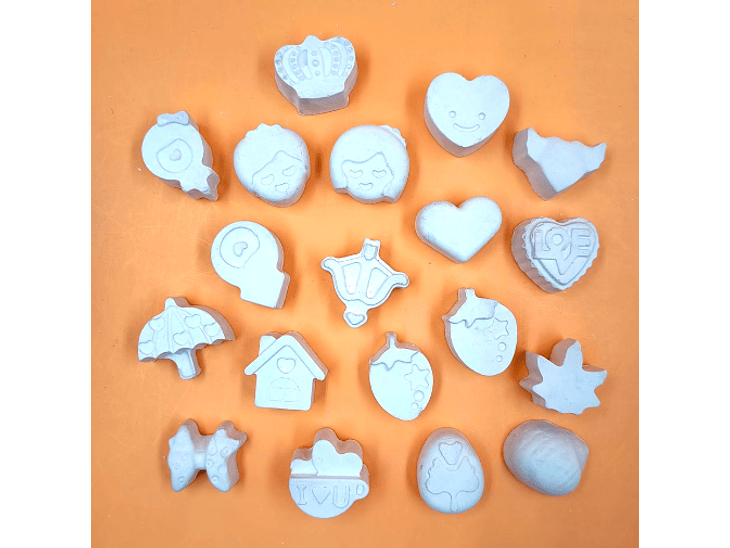 50 Mini Juguetes Princesa + PINTURA 6