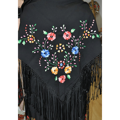Hand embroidered shawls in black&#x2F;color