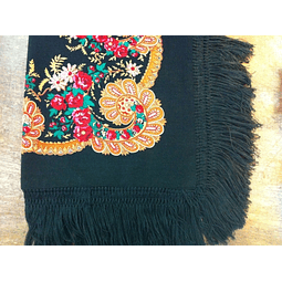 Minhoto Scarf with fringe in Black #1