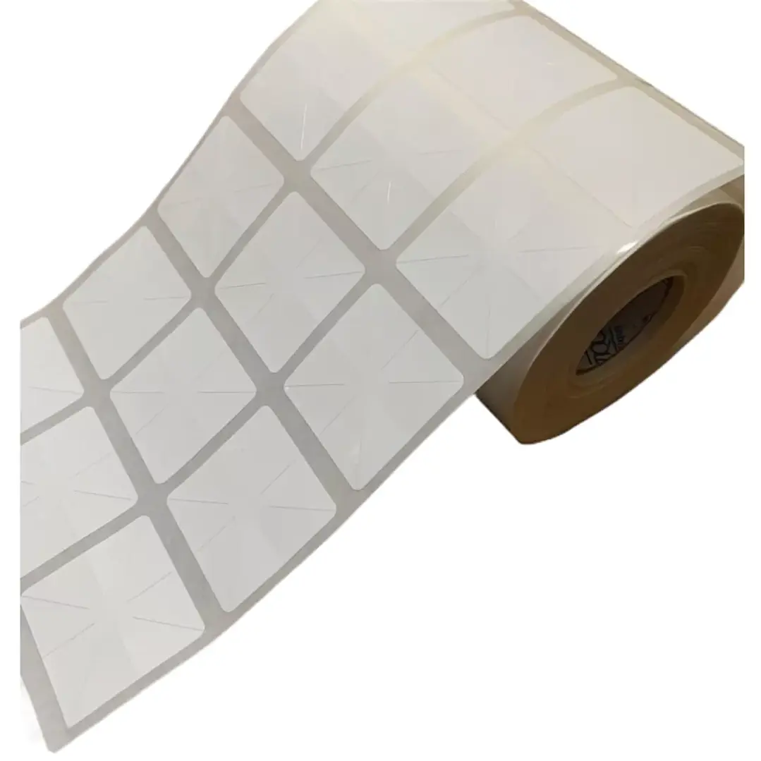 ETIQUETA AUTOADHESIVA SEMIBRILLO 30X30 mm 1