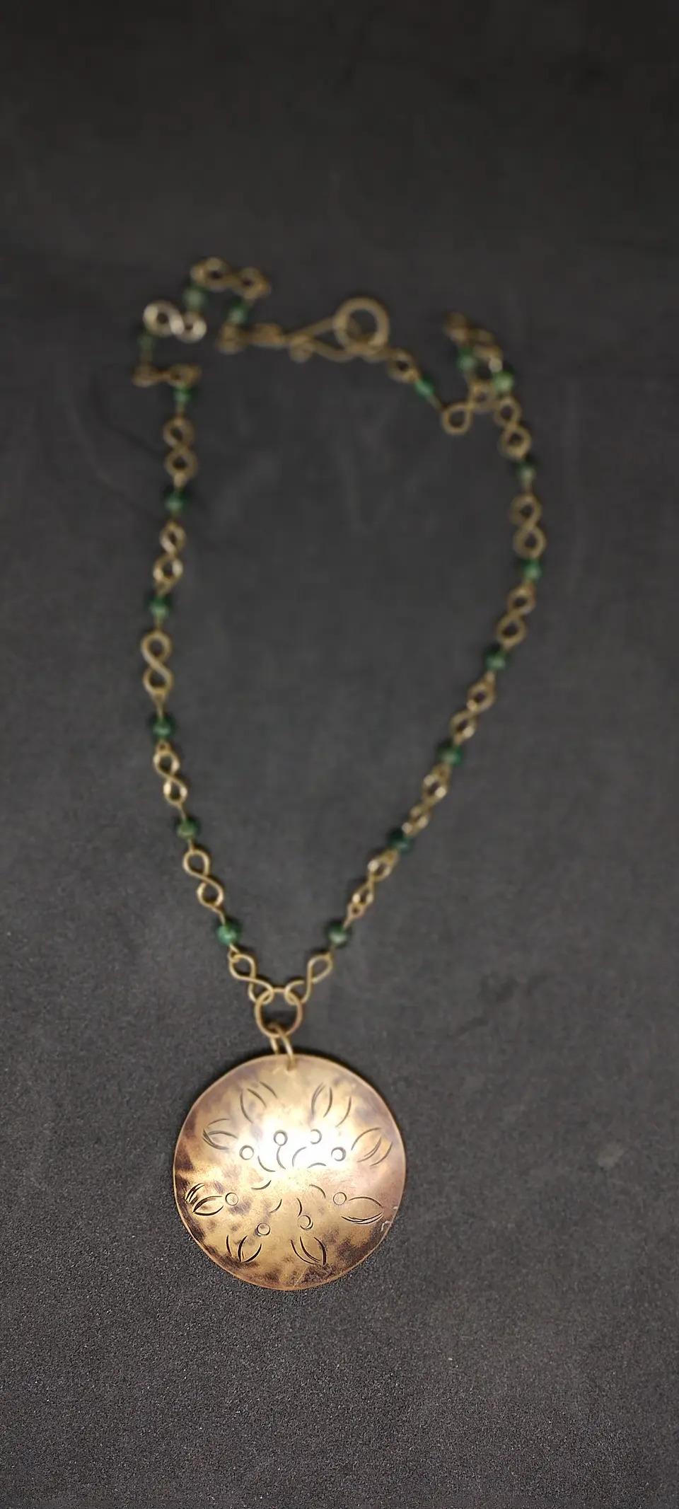 Collar bronce  2