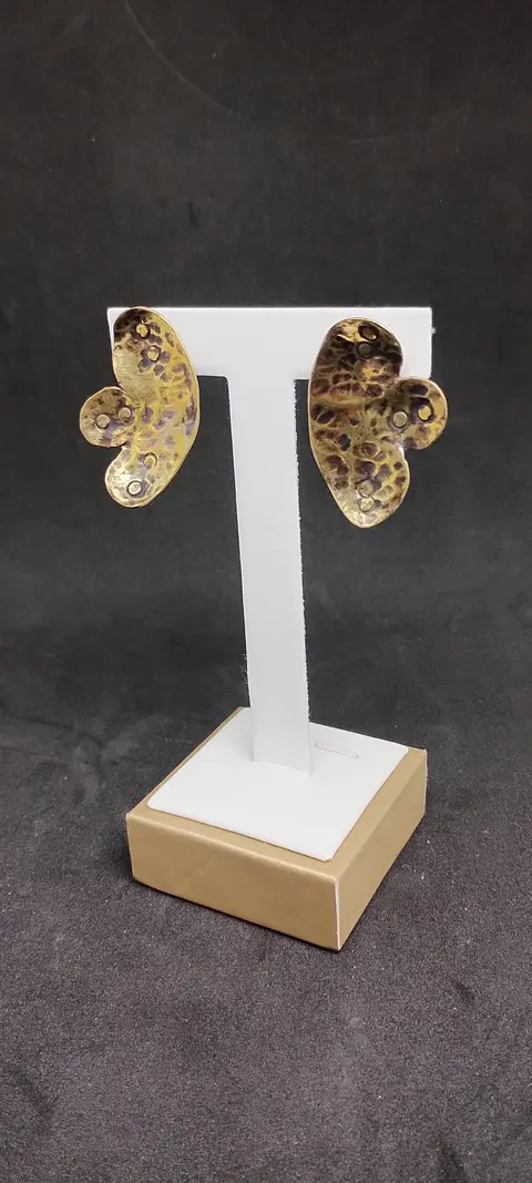 Medias flores bronce
