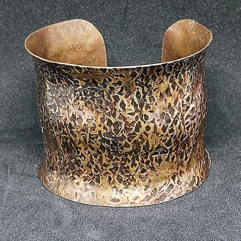 Esclava en bronce