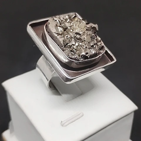 Anillo cuadrado pirita