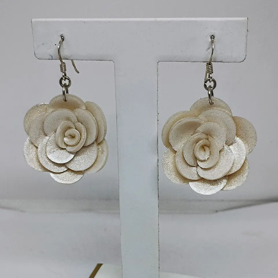 Rosamelia blanca mediana 1