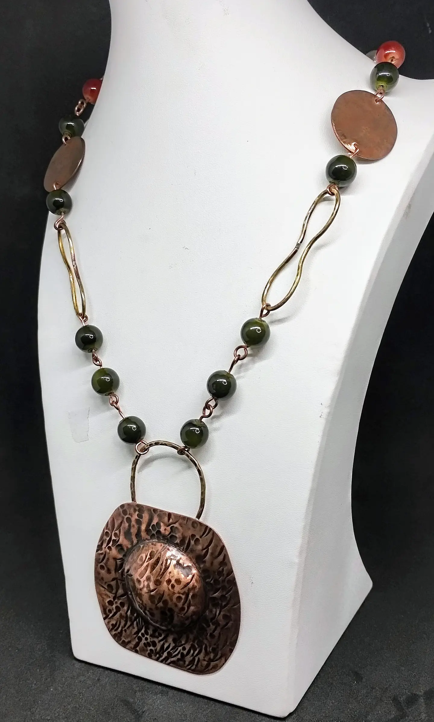 Collar sombrero cobre 1
