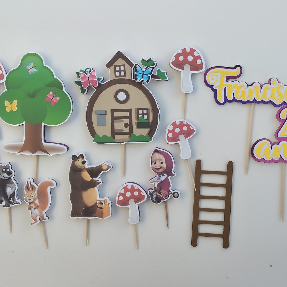 Topo de Bolo - Masha e o Urso 1