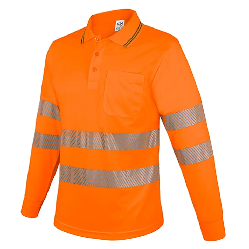 POLO DE MANGA COMPRIDA COM BOLSO E FAIXAS REFLETORAS “QVO” — 10962 1