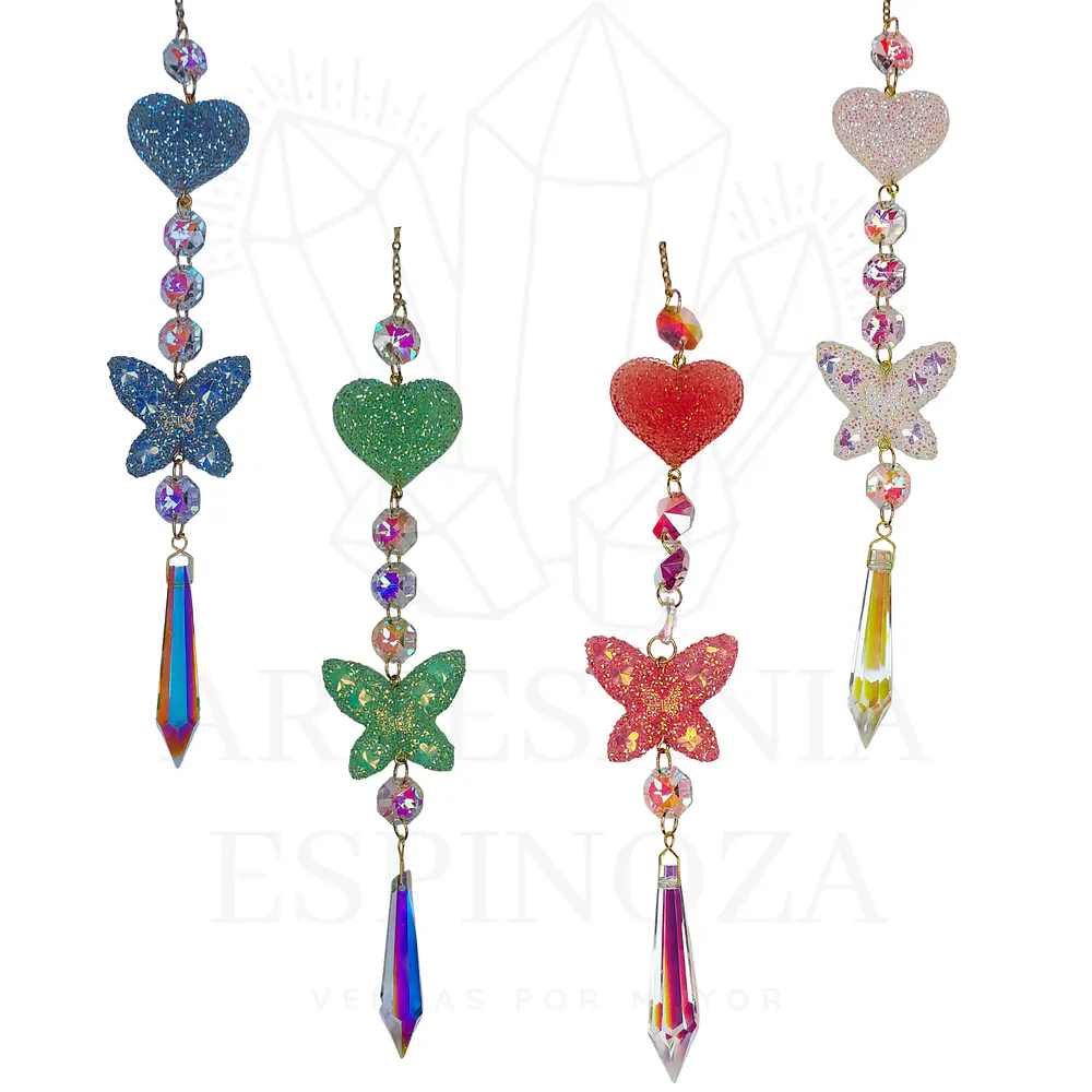 Atrapasoles de corazón y mariposa