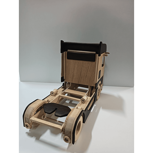 CAMIÓN MERCEDES-BENZ