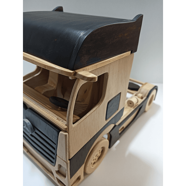 CAMIÓN MERCEDES-BENZ