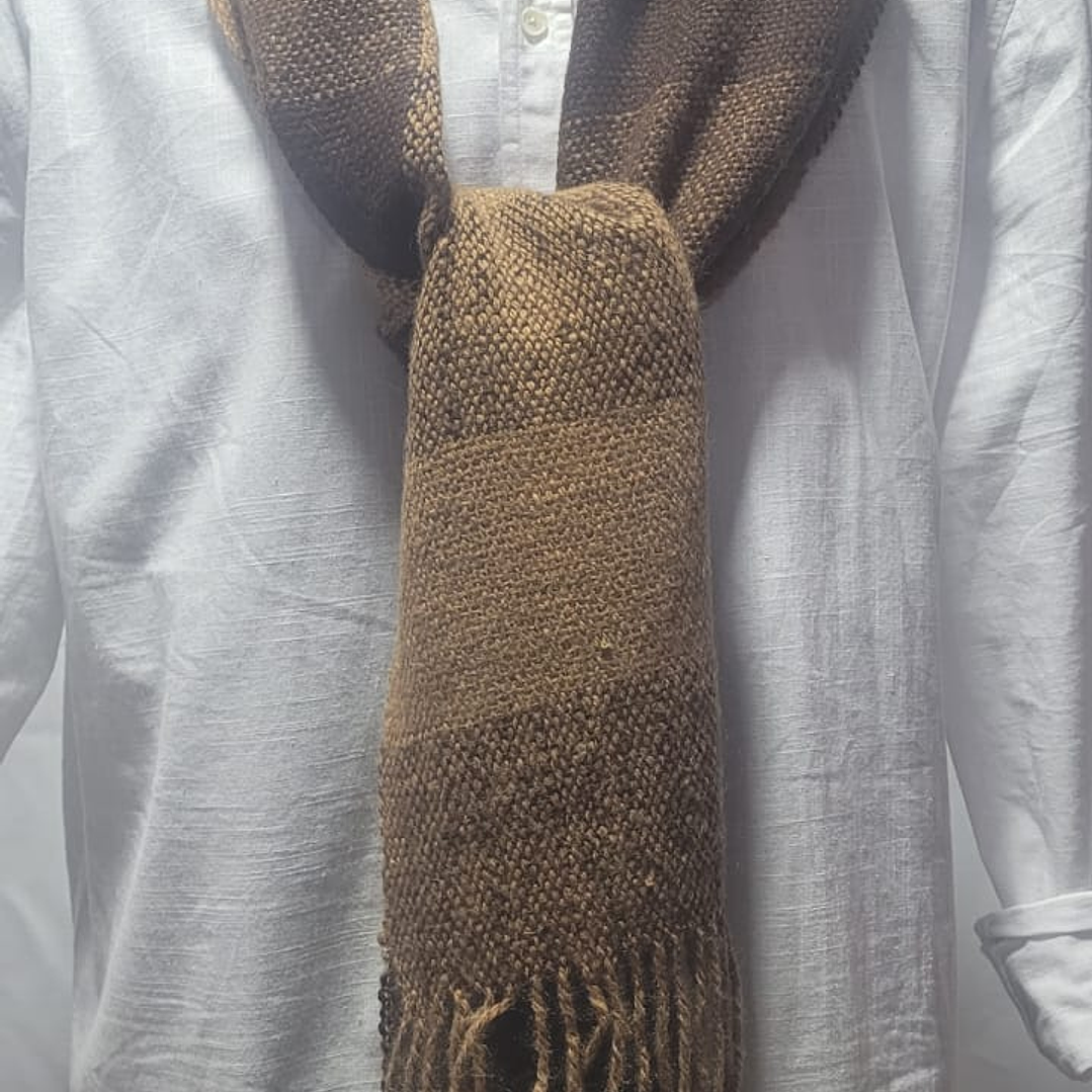 Bufanda café cuadriculado  1