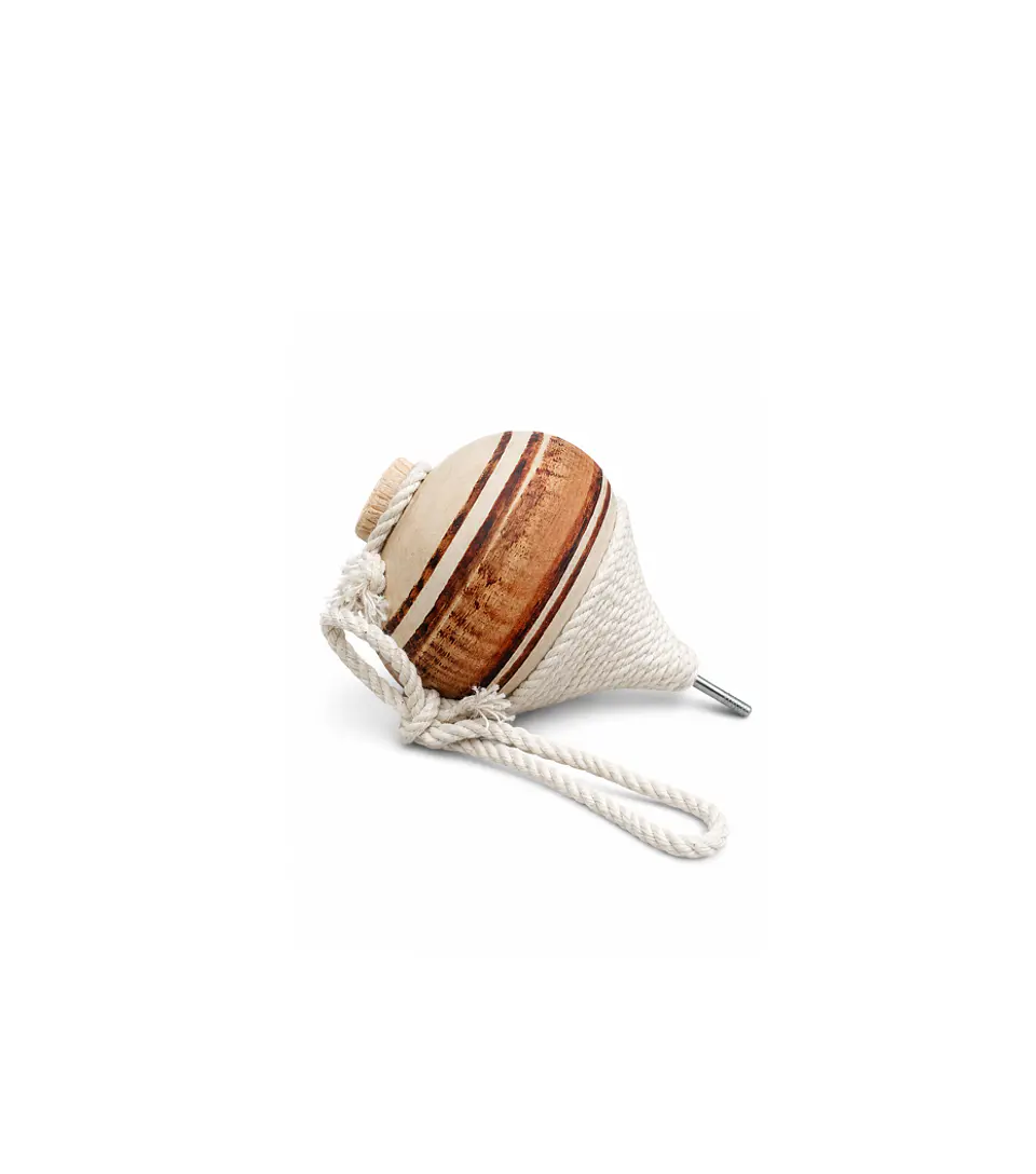 Juegos Tradicionales de Madera Nativa de Mañío 2