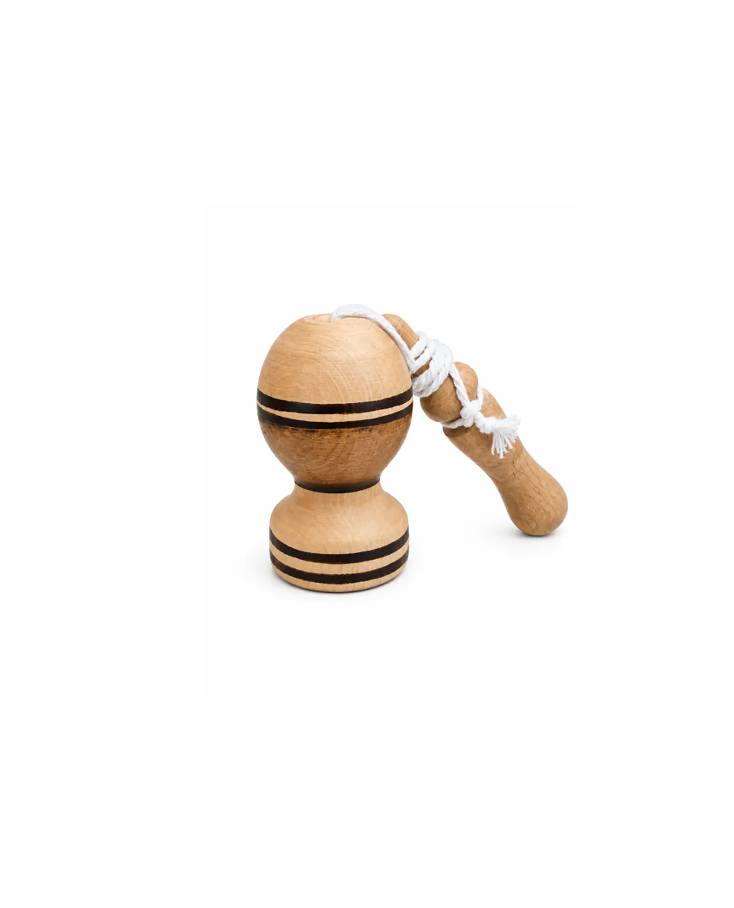 Juegos Tradicionales de Madera Nativa de Mañío 3