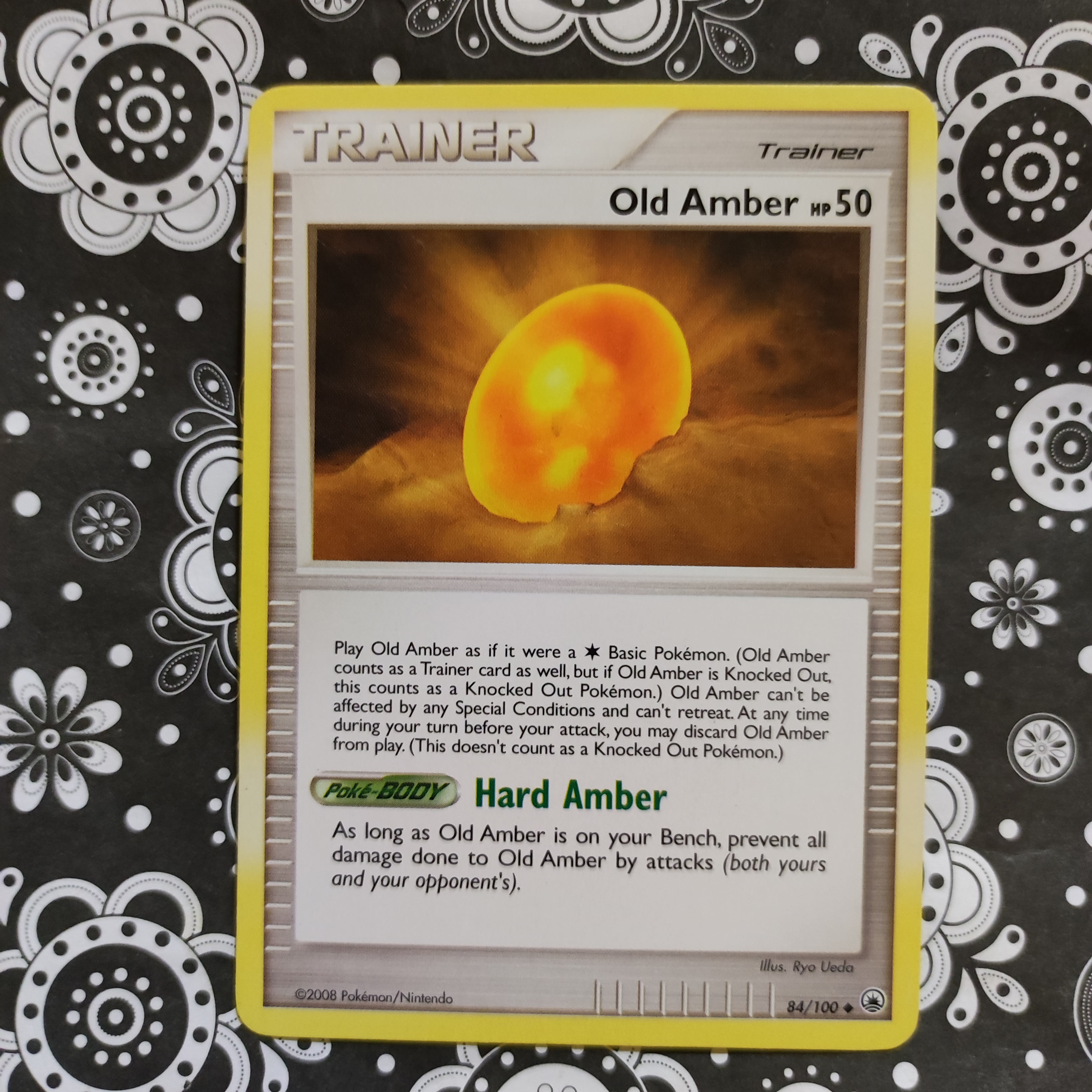 84/100 Old Amber
