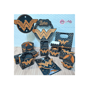 Mulher Maravilha Preto e Dourado