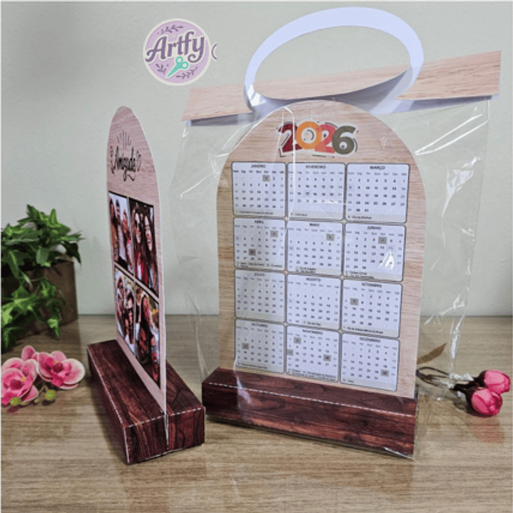 Porta fotos no estilo madeira com calendário 2026