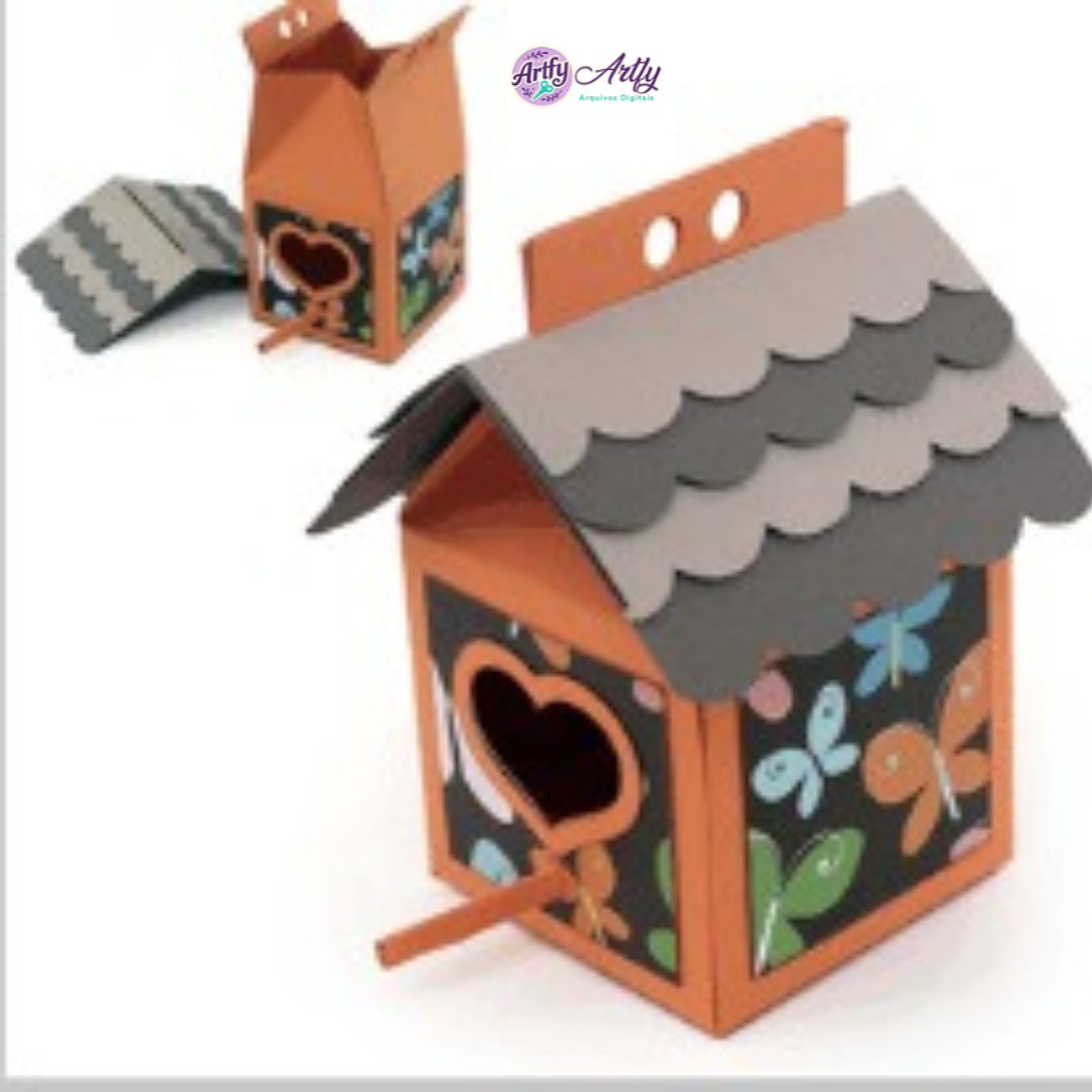 Casa de Pássaro com coração 1