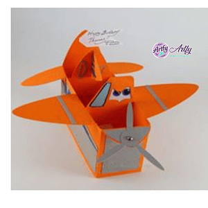 Aviões de papelão em caixa