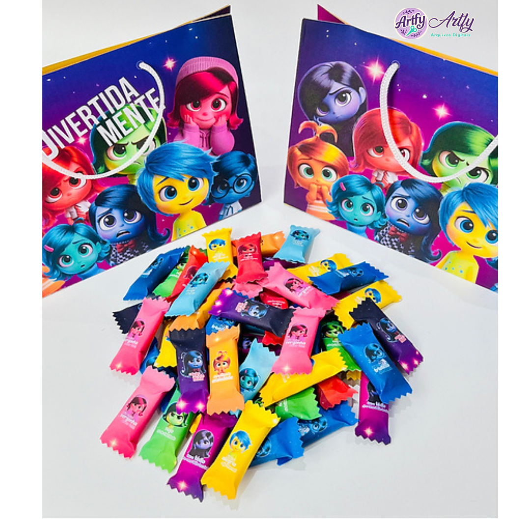 BALINHAS E SACOLA DIVERTIDAMENTE 1