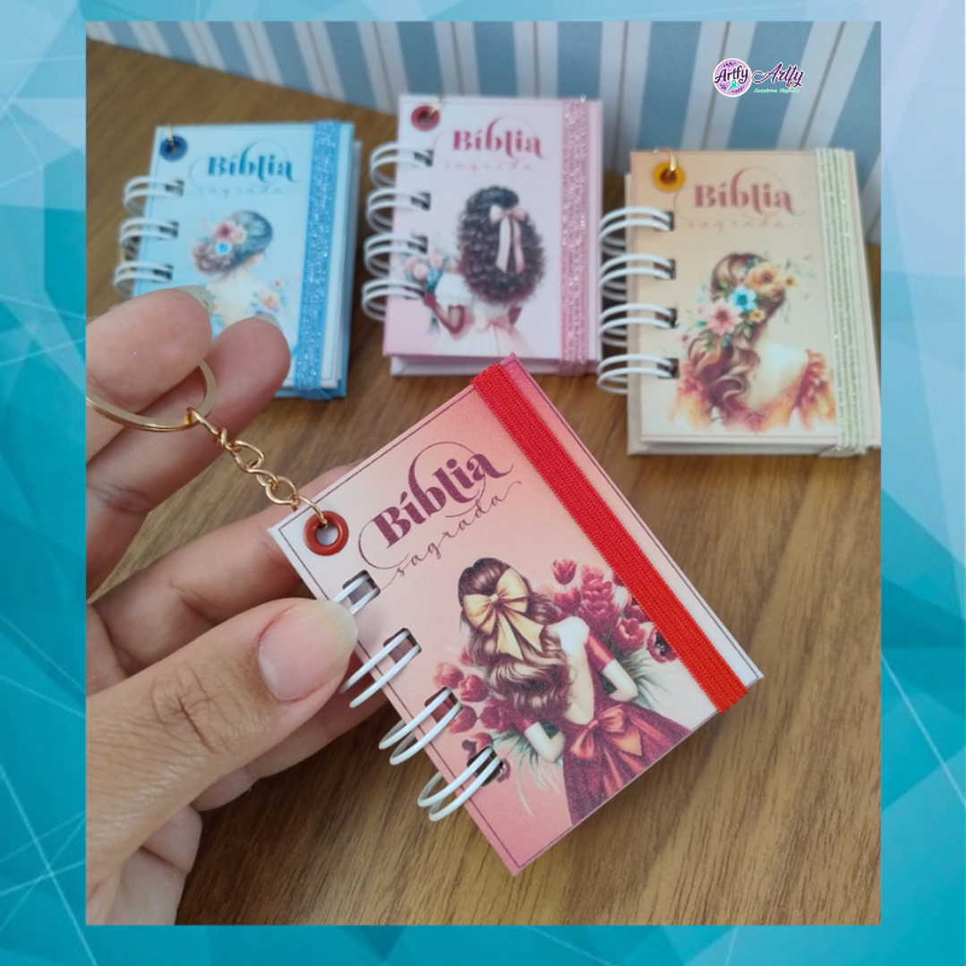 Chaveiro Mini Bíblia Floral 1