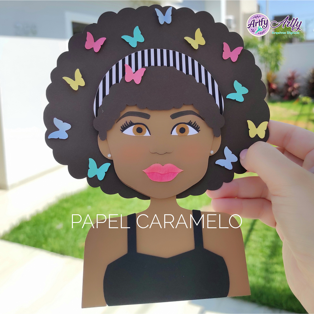 Mulher Cacheada Decoração  1