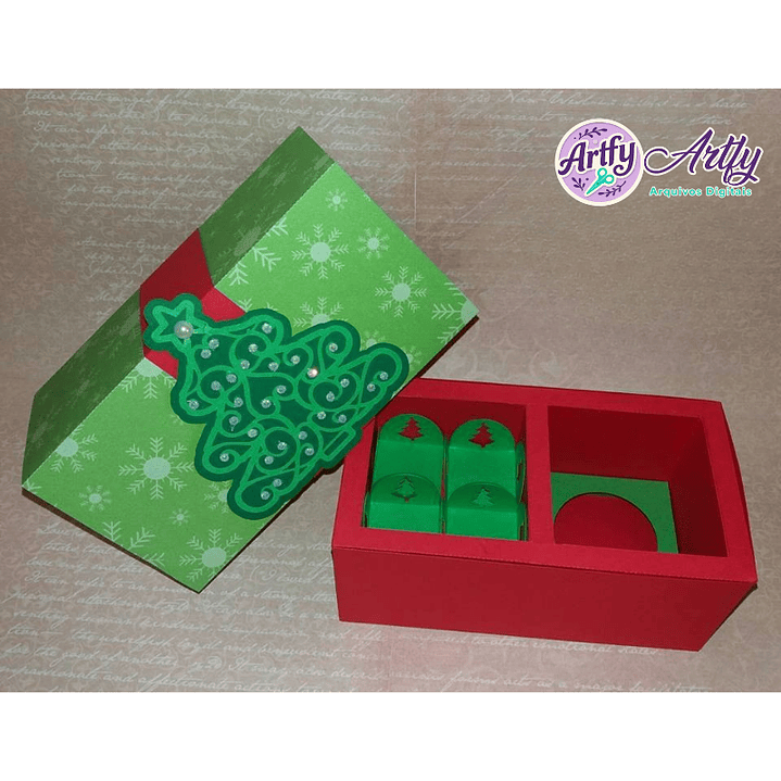 Caixa para 4 Doces e 1 Cupcake 1