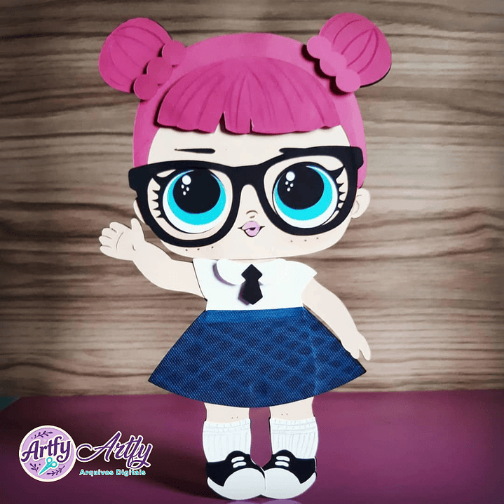 Corte Boneca Professora 1
