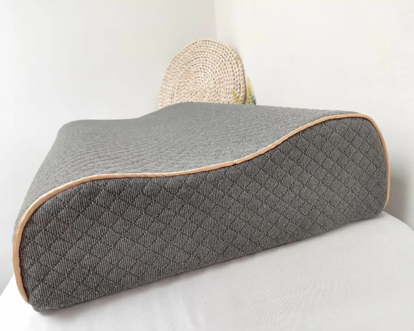 Almohada Cervical Memory Foam 2