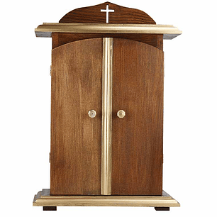 Oratorio de madera con rosas