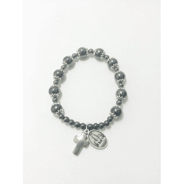 Pulsera de perlas grises 2