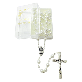 Terço de pérolas cremes