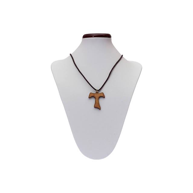 Necklace with Cross Tau 1