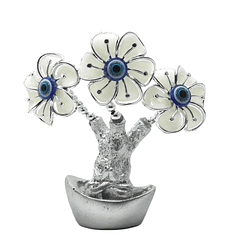 Turkish eye tree with 3 flowers